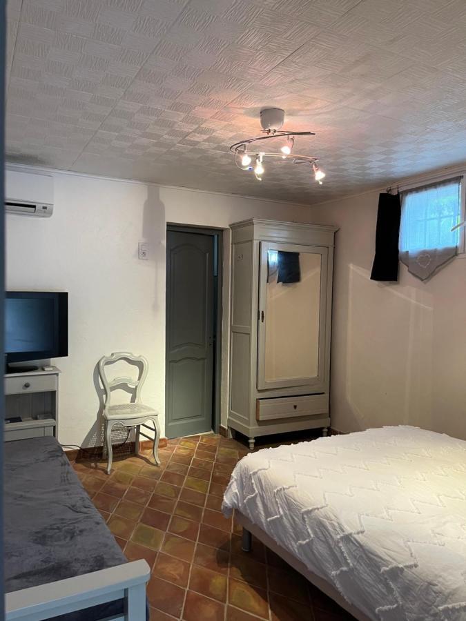 Les Palmiers Apartment Frejus Exterior photo